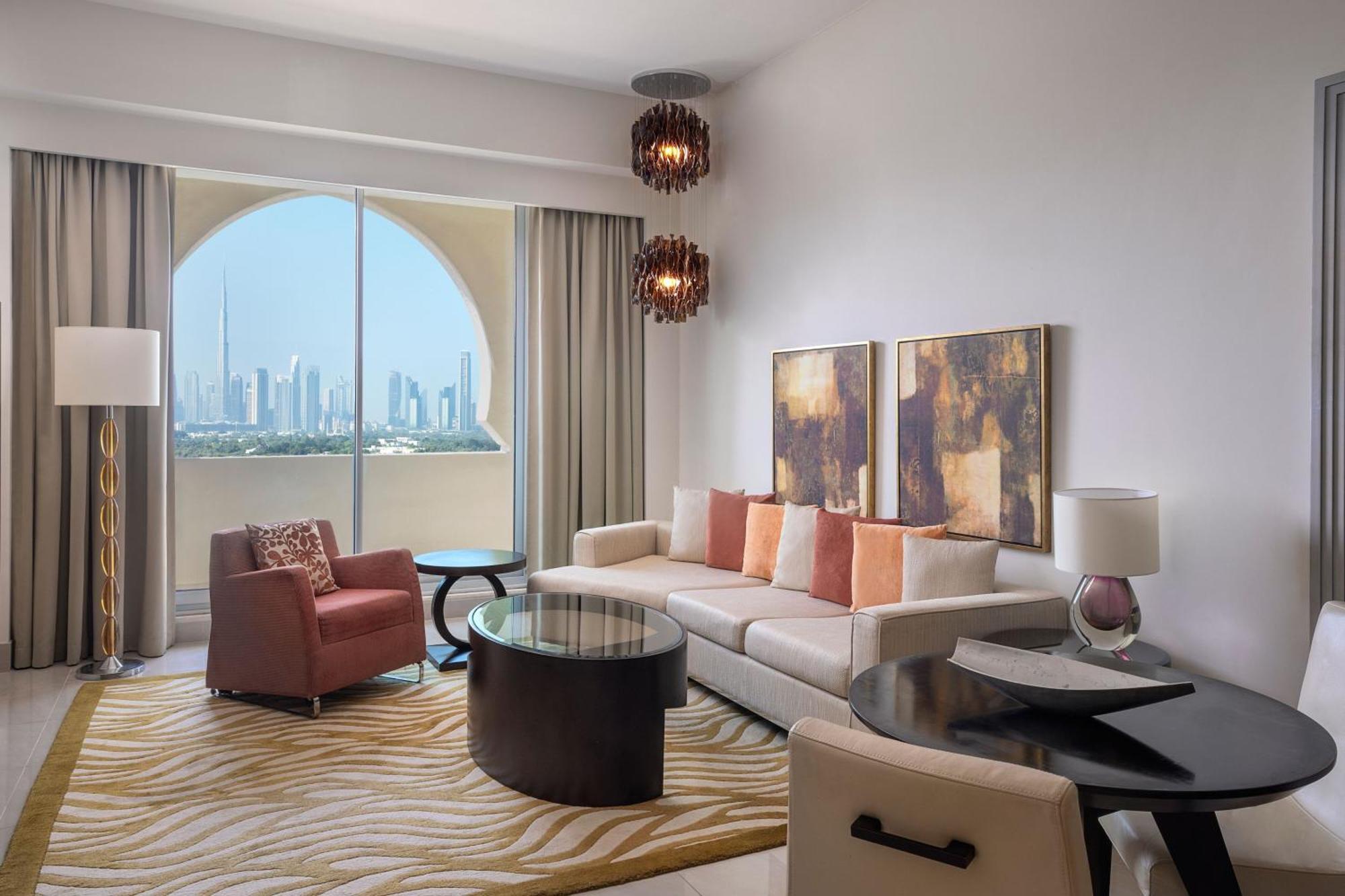 Marriott Executive Apartments Al Jaddaf, Дубай Экстерьер фото Living room